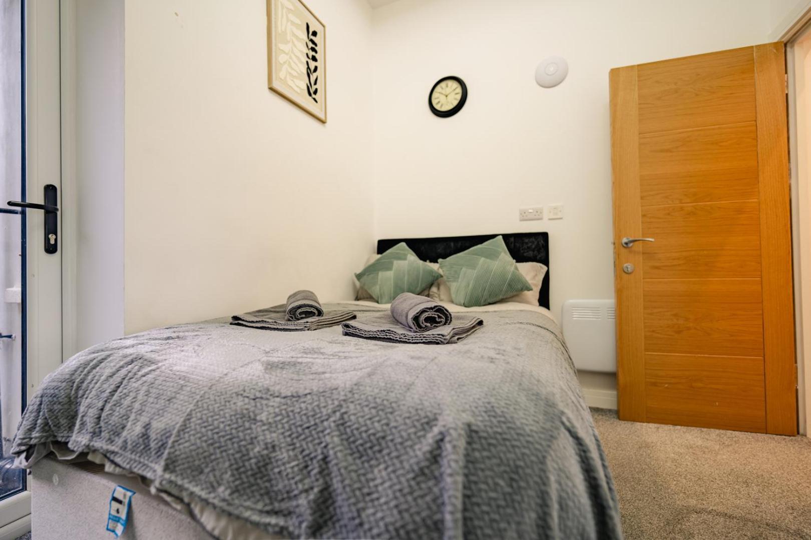 Luxury Apartments In Cardiff City Centre Exteriör bild